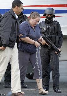 夫妻杀手在线观看八哥,八哥视角下的悬疑爱情悲剧  第1张